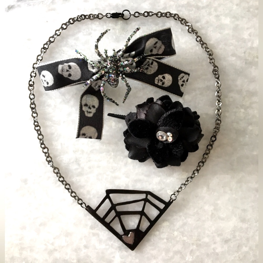 Spider web necklace & Black bow w/skull/spider hair clip & black flower hairclip